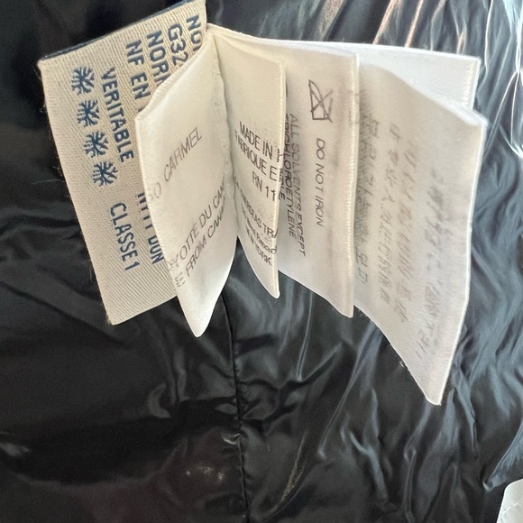 MONCLER WOMEN"S PUFFER JACKET - Picture 14 of 14